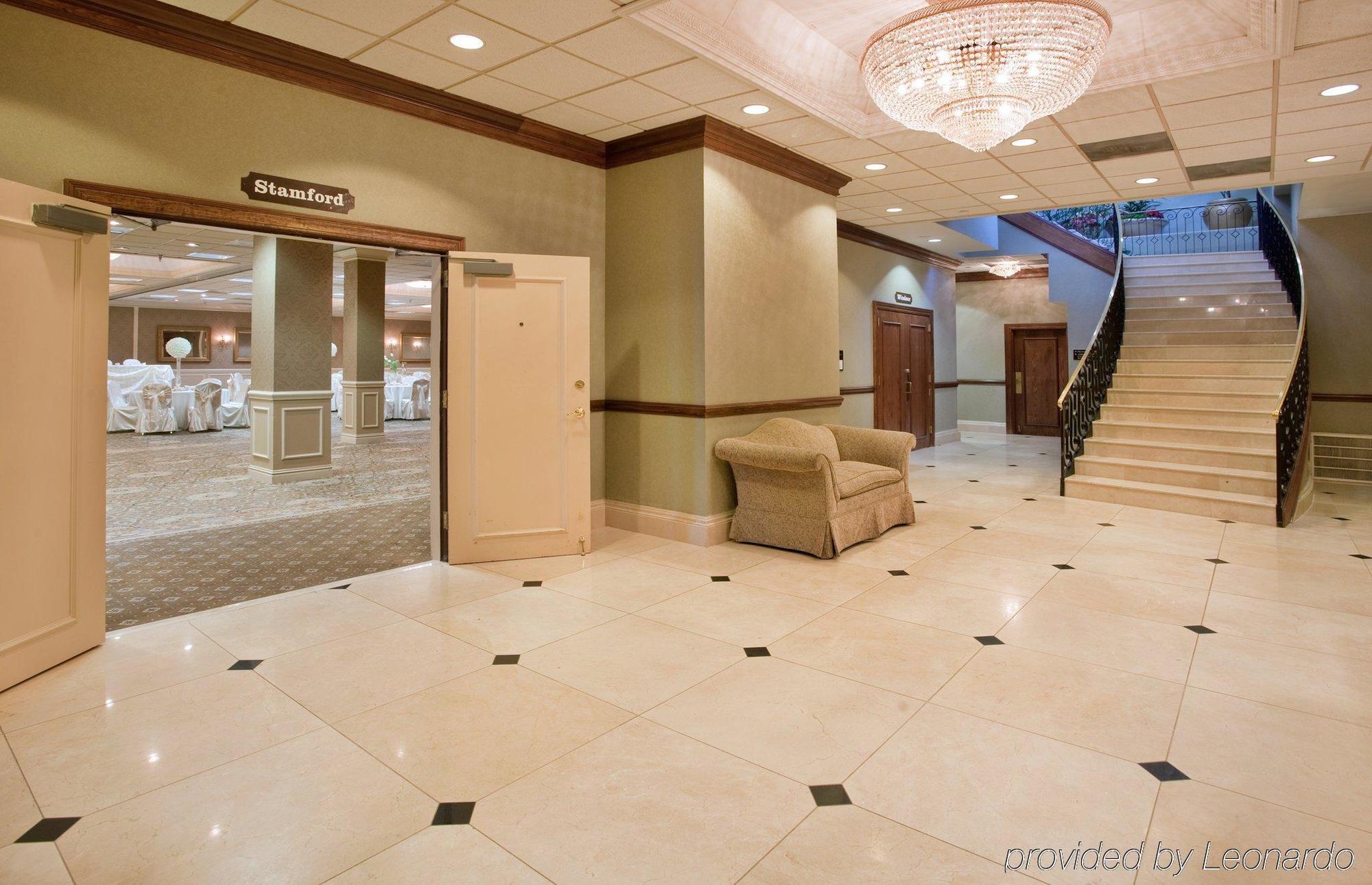 Clayton Plaza Hotel & Extended Stay Interior foto